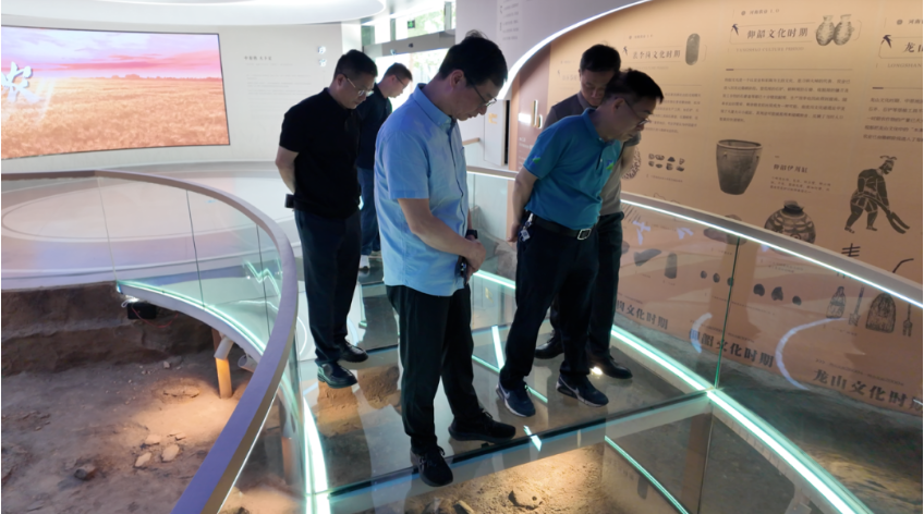 中國農(nóng)業(yè)技術(shù)推廣協(xié)會領(lǐng)導(dǎo)一行蒞臨云飛科技調(diào)研指導(dǎo)