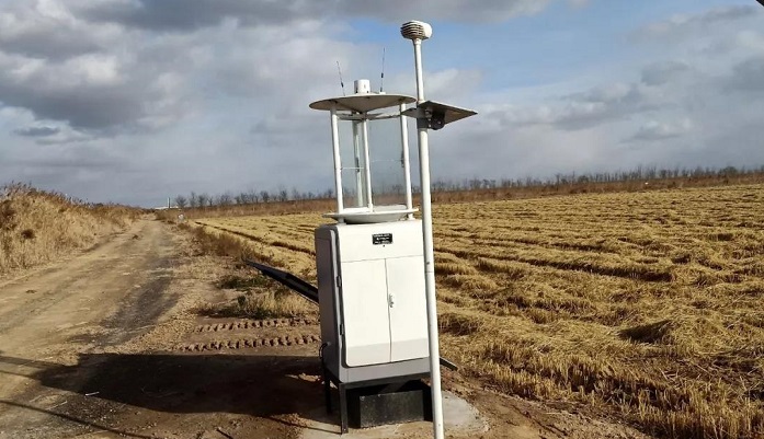 物聯(lián)網(wǎng)蟲情測(cè)報(bào)燈為防治甜菜夜峨提供科學(xué)指導(dǎo)